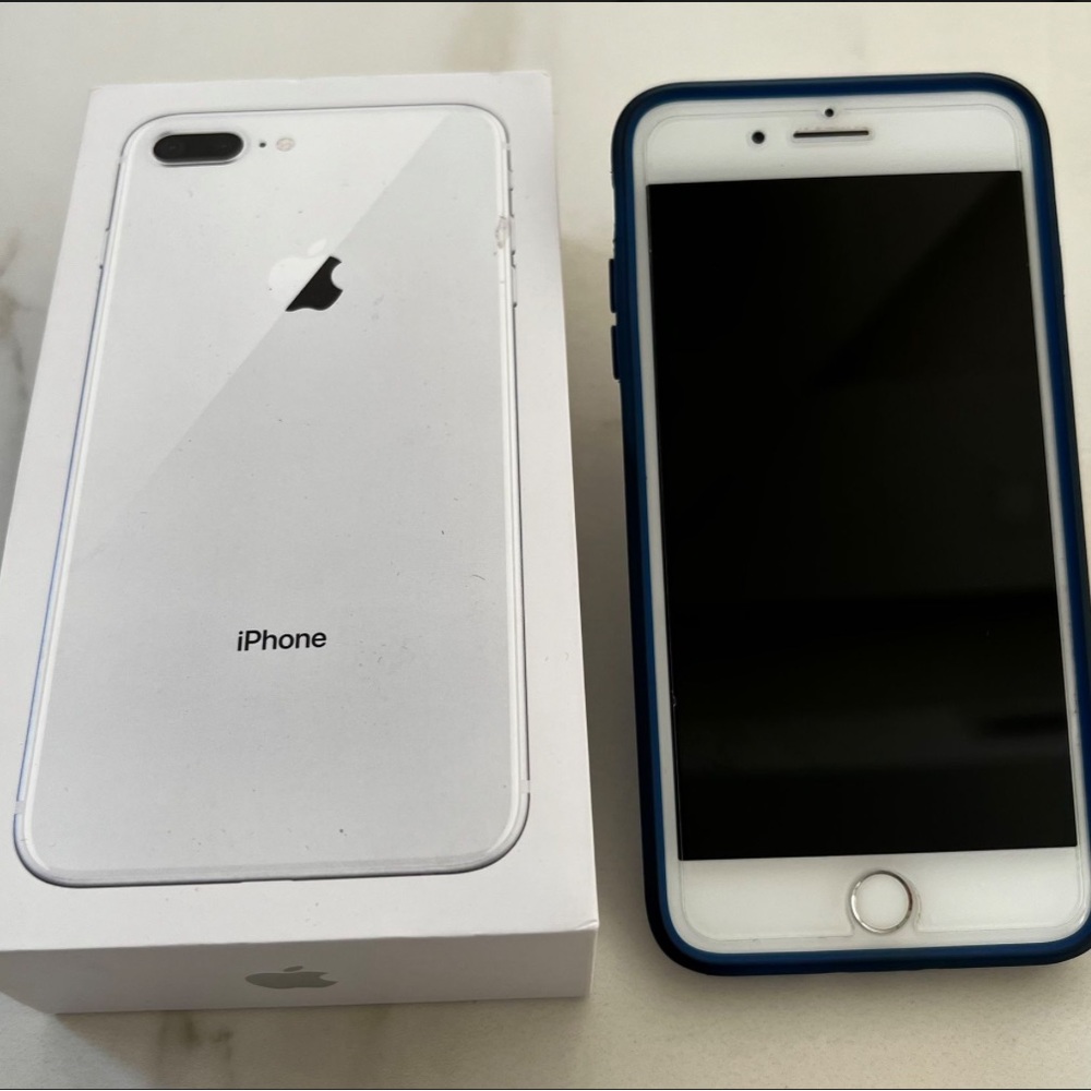 iPhone 8 Plus 64GB